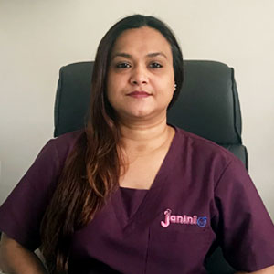 Dr Akanksha Mishra